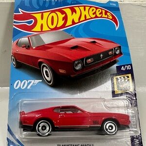 Hot Wheels 2019 HW Screen Time ‘71 Mustang Mach- “Diamonds Are Forever” Series